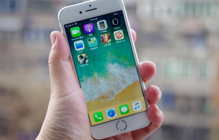 iPhone手机屏幕突然变暗该怎样办