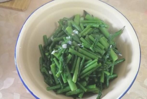 烧芦笋的流程是什么