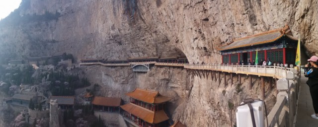 关于绵山的资料 绵山风景区简介