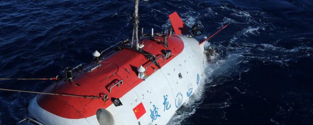 关于蛟龙号资料 蛟龙号的介绍