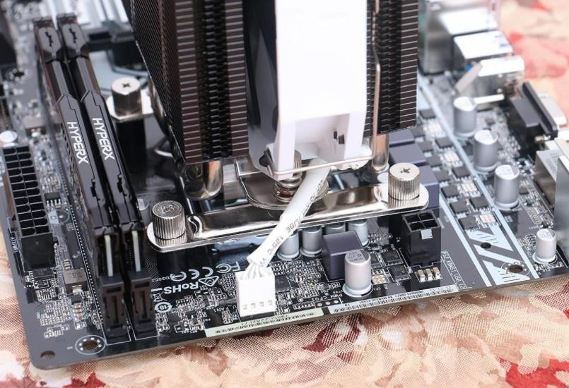 b250主板配什么内存