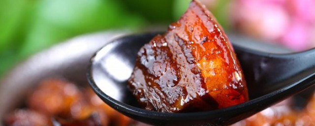 炖红烧肉的做法和步骤 家常炖红烧肉的做法和步骤