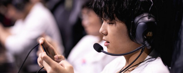 让三追四是什么意思 让三追四解释