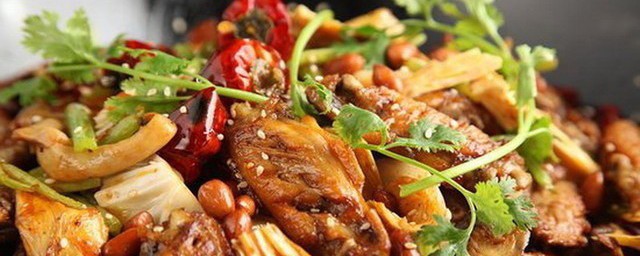 麻辣香锅鸡的制作要领 麻辣香锅鸡做法次序