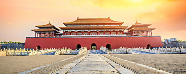 故宫英语怎么说 故宫始建于哪个朝代