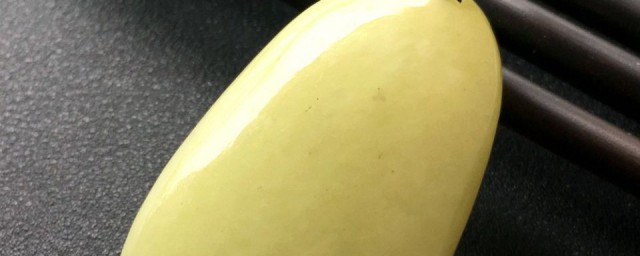 和田玉黄口料鉴别要领 和田玉黄口料鉴别区别