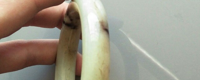 南阳玉最笨的鉴别方法 南阳玉最笨的鉴别方法是什么