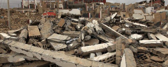 地震逃跑的正确姿势 地震时正确的逃生方法