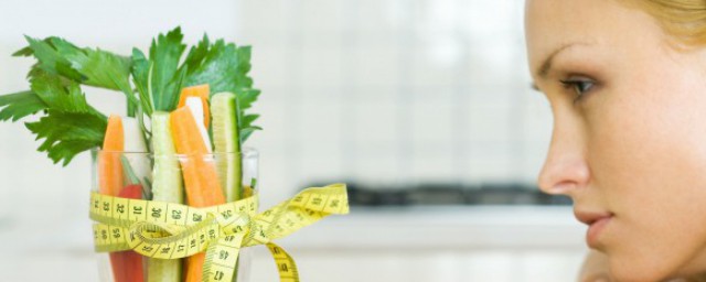 紫米面包减肥能吃吗 减肥是可以适量吃紫米面包的对吗