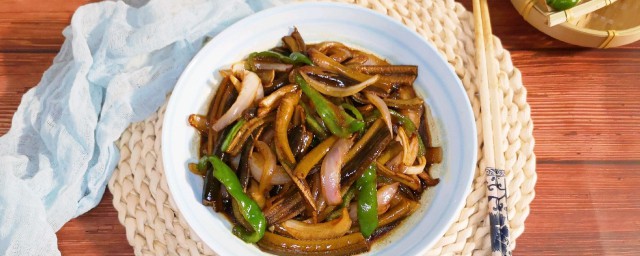 青椒洋葱爆鳝鱼丝 青椒洋葱爆鳝鱼丝做法简介