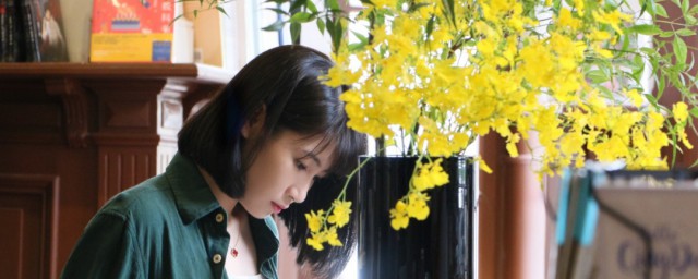 刘婉荟八月长安作品 刘婉荟八月长安作品推荐