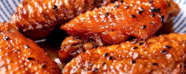 如何制作好吃的可乐烧鸡翅 可乐烧鸡翅美味做法
