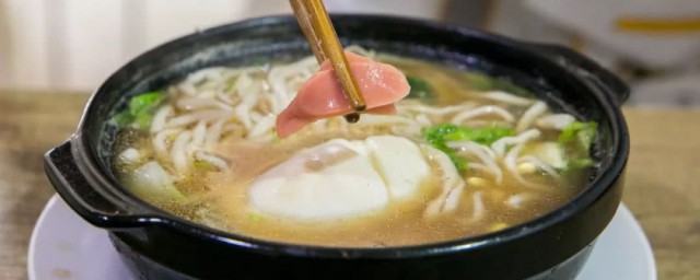 如何制作荷包蛋牛肉面 荷包蛋牛肉面做法