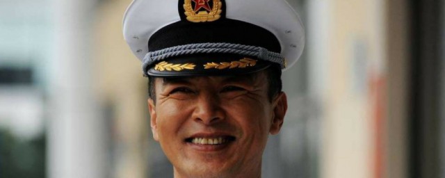 王强简介 王强个人简介