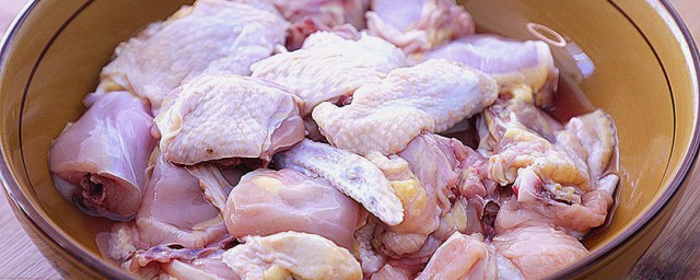 鸡肉和什么不能一起吃 鸡肉不能和那些食物一起吃