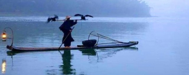 江上渔者赏析 江上渔者表达了作者怎么的思想感情