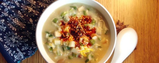韭菜疙瘩汤的家常做法 韭菜疙瘩汤的家常做法简介