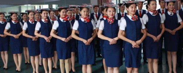 哪些学校有空乘专业 有空乘专业哪些学校