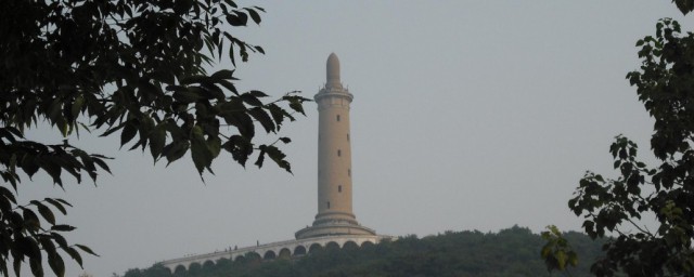 白玉山塔的历史 白玉山塔的历史介绍