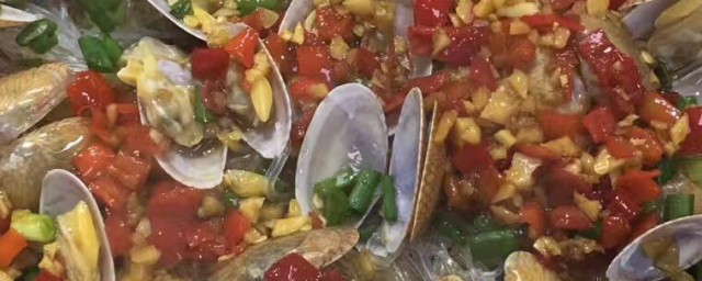 蒜蓉花甲娃娃菜煲的做法 蒜蓉花甲娃娃菜做法步骤