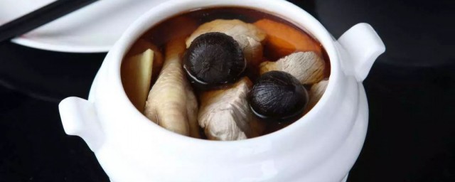 黑蒜煲汤的做法大全 黑蒜煲汤的做法大全有哪些