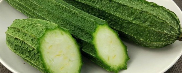 丝瓜瓤煮水喝的功效与作用 丝瓜瓤煮水喝的功效与作用是什么