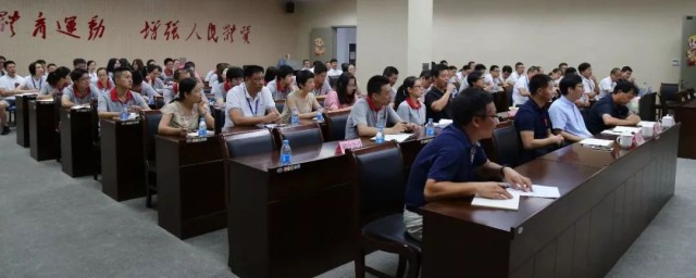 到新单位报到简短发言 到新单位报到简短发言如何写