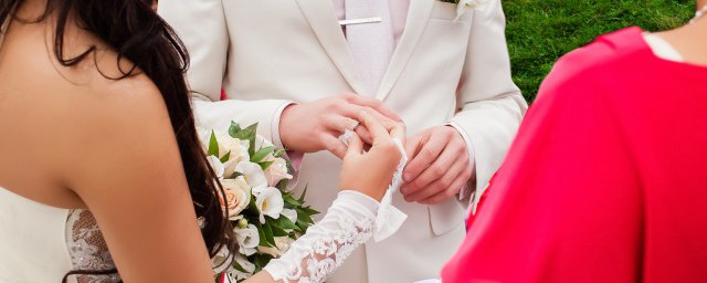 儿子婚礼父亲致辞简短大气 关于儿子婚礼父亲简短大气的致辞