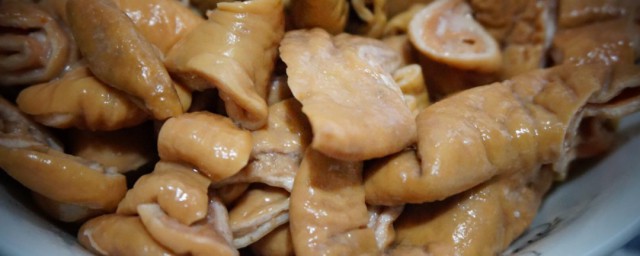 砂锅肥肠豆腐的做法 怎么做砂锅肥肠豆腐
