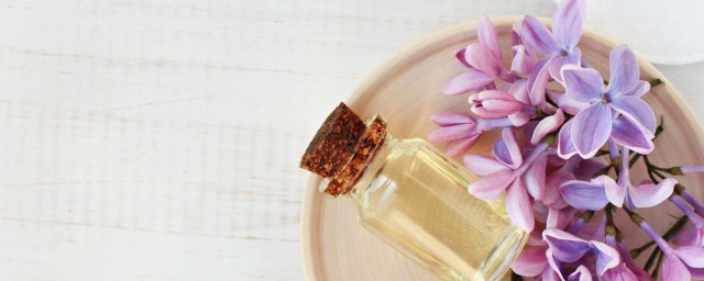 精油的作用和功效 各种精油的作用功效介绍