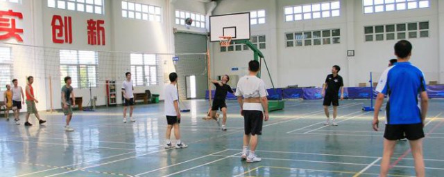 打排球有什么技巧 打排球有哪些窍门