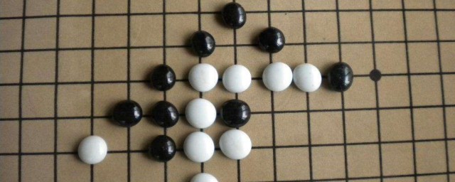 五子棋的要领的秘诀 下五子棋常见的五个要领