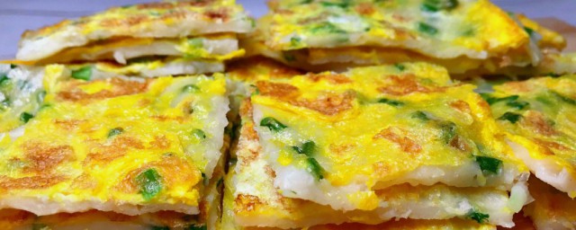 面粉鸡蛋饼的做法 面粉鸡蛋饼的做法步骤