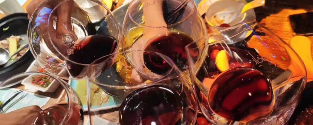 如何清洗红酒 红酒渍清洗方法