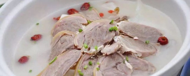 三伏天适合喝羊肉汤 三伏天喝羊肉汤的好处及建议