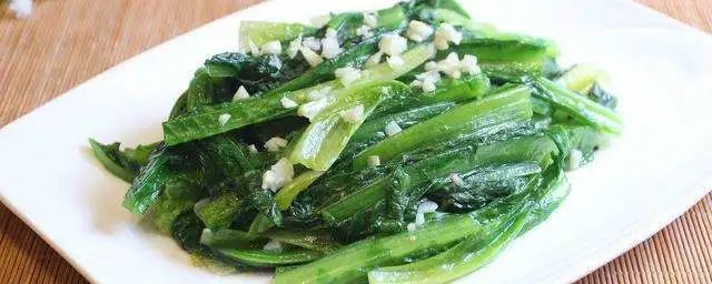 素炒油麦菜的做法 素炒油麦菜好吃做法简介