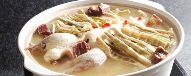 鸭怎么炖好吃 鸭肉怎么炖才好吃