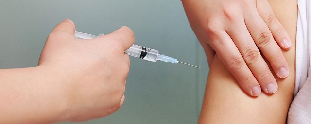 打新冠疫苗前注意事项 打新冠疫苗忌几天口