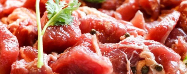 火锅霸王牛肉腌制方式 火锅霸王牛肉怎么腌制