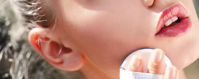 气垫怎么换替换装置 气垫CC霜替换装的替换方法