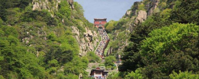 关于泰山的资料 有关泰山的资料