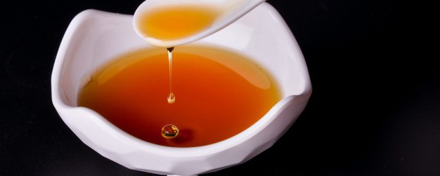 橄榄油保质期过了二年还可以吃吗 橄榄油保质期过了还能食用吗