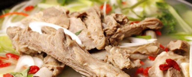 羊肉的功效与作用禁忌 羊肉的功效与作用禁忌有哪些