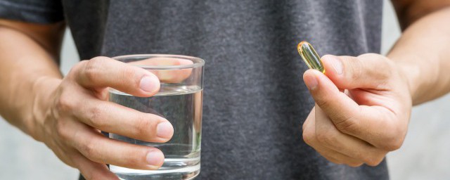 鱼油的功效与作用忌讳 鱼油的功效与作用忌讳有哪些呢
