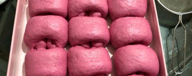 如何制作闽南火龙果卷心饼 怎样制作闽南火龙果卷心饼