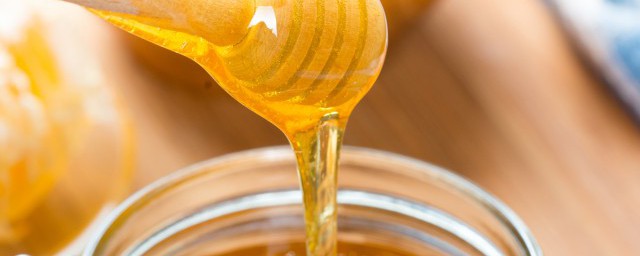 蜂巢的作用与功效忌讳 蜂巢的作用与功效忌讳是什么