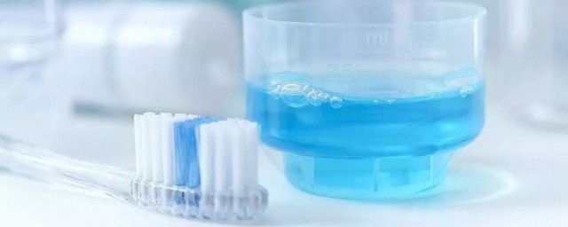 漱口水的准确用法 怎么精确使用漱口水