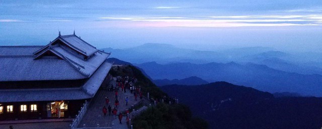 峨眉山市区有什么好玩的地方 峨眉山市区好玩的地方推荐