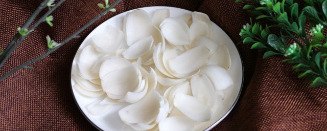 百合不能与哪些食物搭配 百合不能搭配的食物