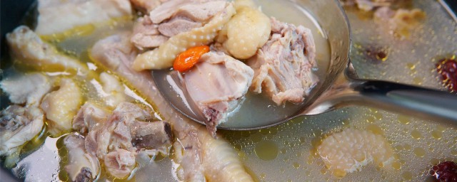 柚子煲鸡汤的家常做法 柚子煲鸡汤的家常做法介绍
